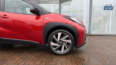 Toyota Aygo X 1.0 VVT-i Edge 5dr Petrol Hatchback